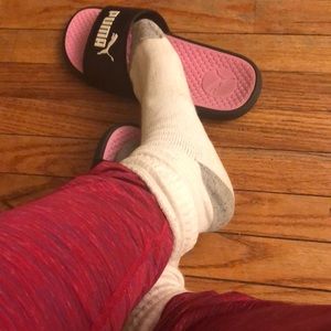 Meet your Posher, Tera